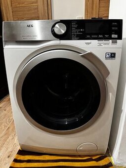 Pračka se sušičkou AEG 8000