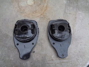 Škoda 130 135 136 Rapid original tvrdé silentbloky zadnich r