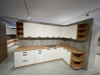 Vzorkové kuchyňské sestavy LUNA v matných dekorech