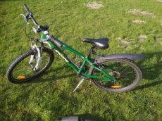 kolo chlapecké Arcore DIRT RIDER 24 + dětská koloběžka