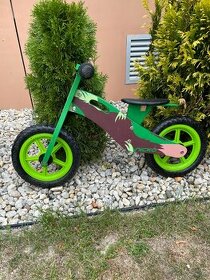 Dřevěné odrážedlo Nicko opice