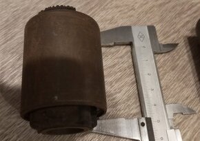 Silentbloky zadní nápravy na Ford Cortina/Taunus