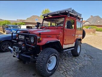 Toyota Landcruiser BJ40