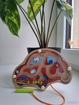 VIGA, Dřevěný kuličkový labyrint - auto