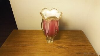 Hutní sklo ,váza .