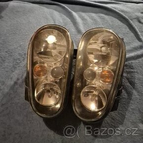 Přední originální svetla na VW Golf 4 GTI