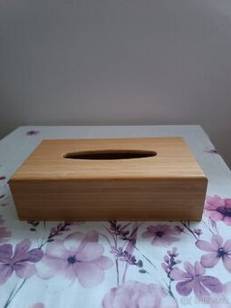 Dřevěná krabička na kapesníky ikea