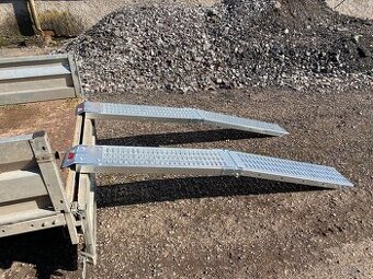 Nájezdy nájezdové rampy 2 ks - 400 kg zatíženi