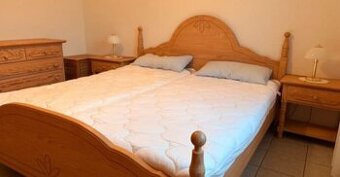 Kompletní ložnice z masivu v selském stylu,6449