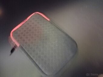 Tablet Vivax TPC-804/805 3G a ochranné pouzdro Genius