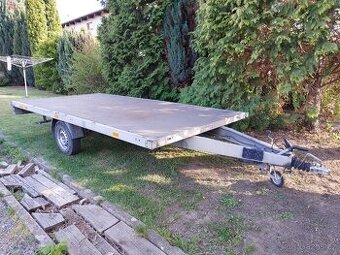 Bržděný přívěs Autovia / Agados 1300kg