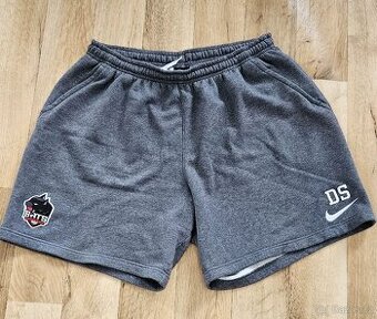 Nike shorts XL