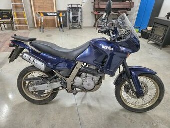 Aprilia Pegaso - 1