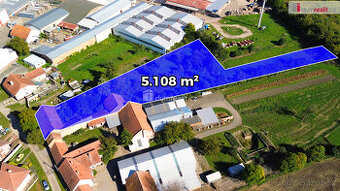 Dům s pozemkem pro výstavbu 5.108m2, Podivín
