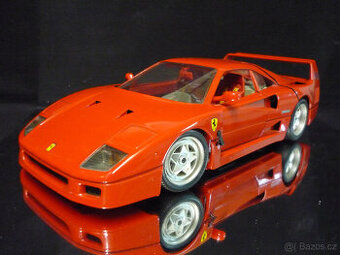 Ferrari F40 1987 Bburago 1/18