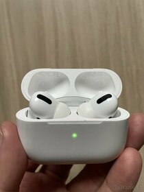 Airpods Pro (1. generace) - 1