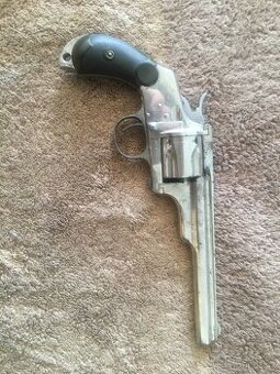 revolver - 1