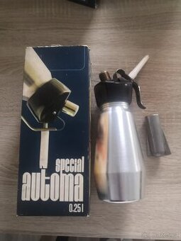 Šlehačkova láhev - 1