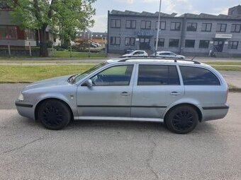 Škoda Octavia 1