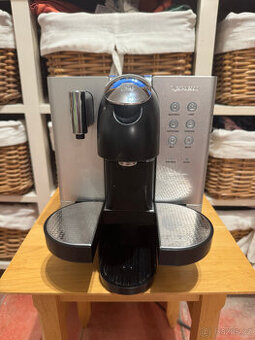 Nespresso DeLonghi Lattissima EN720.M - TOP - 1