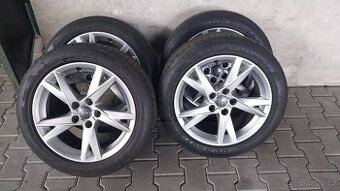 Prodám alu Audi pneu 225/50/17