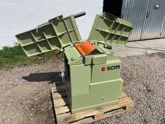 Srovnávačka s protahem SCM 2000D