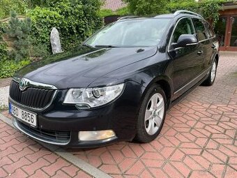 Škoda Superb 4x4 SERVIS KŮŽE DSG TOP STAV