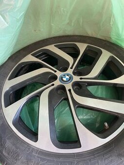 Letní pneu + hliníkové disky BMW i3 19”