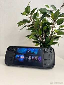 Steam Deck Oled 1Tb + kryt + hry