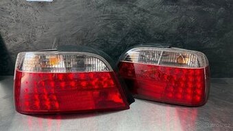 E38 zadni svetla