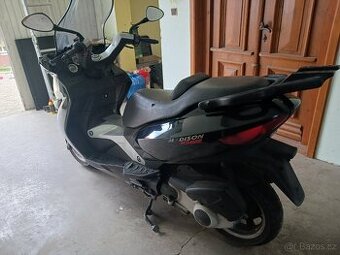 Prodám Skútr Malaguti Madison RS 250