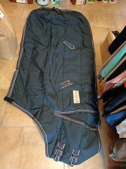 Nová stájová deka 200g, 155
