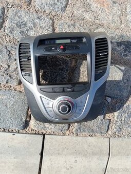 Hyundai ix20 středový ovládací panel