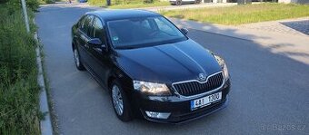 Prodám auto Škoda Octavia 3 černý sedan 2014 110KW Diesel