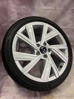 Originál sada alu VW Golf VII, VIII 5x112 R18 Bergamo
