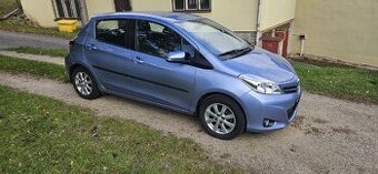 Toyota Yaris III 1.0 12v VVT-i 51kw Style Klima 4/2013 EURO5