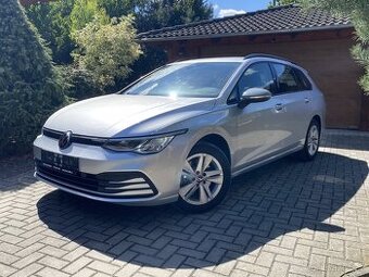 VW Golf 8 2.0TDI 2022 Kombi/Tažné/Ambient/ACC
