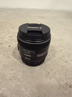 Canon EF 35mm f/2 IS USM – Ferrari mezi objektivy, TOP stav