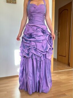 Maturitní plesové šaty Cosmobella