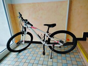 Dámské horské kolo Rockrider (Decathlon)