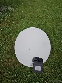 Zdarma satelitní anténa s přijímačem TOPFIELD