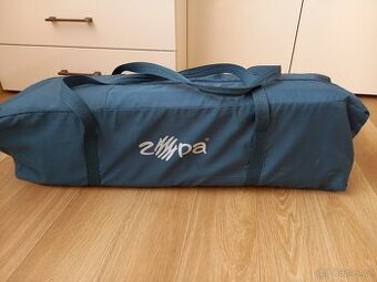 Rozkládací postýlka včetně matrace a peřinky a dětská kola