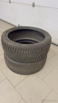 Zimní pneu 215/40 R18 - 1