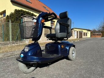 Elektrický tříkolový skútr pro seniory CTM