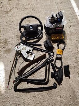 BMW E39 volant, servo ..