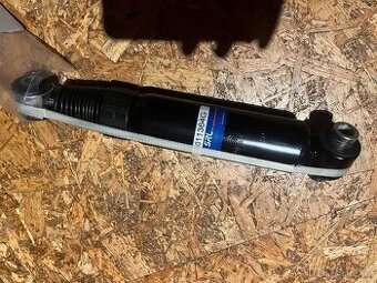 Tlumič na peugeot 206