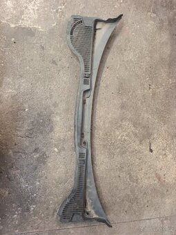 Škoda Octavia II panel čelního okna