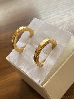 Zlaté náušnice