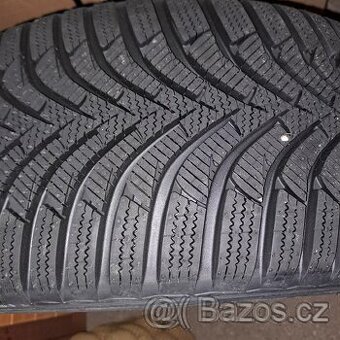 BMW Plechové disky se zimními pneu NOVÉ