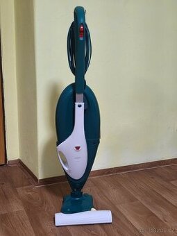 Prodám Vysavač VORWERK KOBOLD 136 s elektronickou klepaci hl